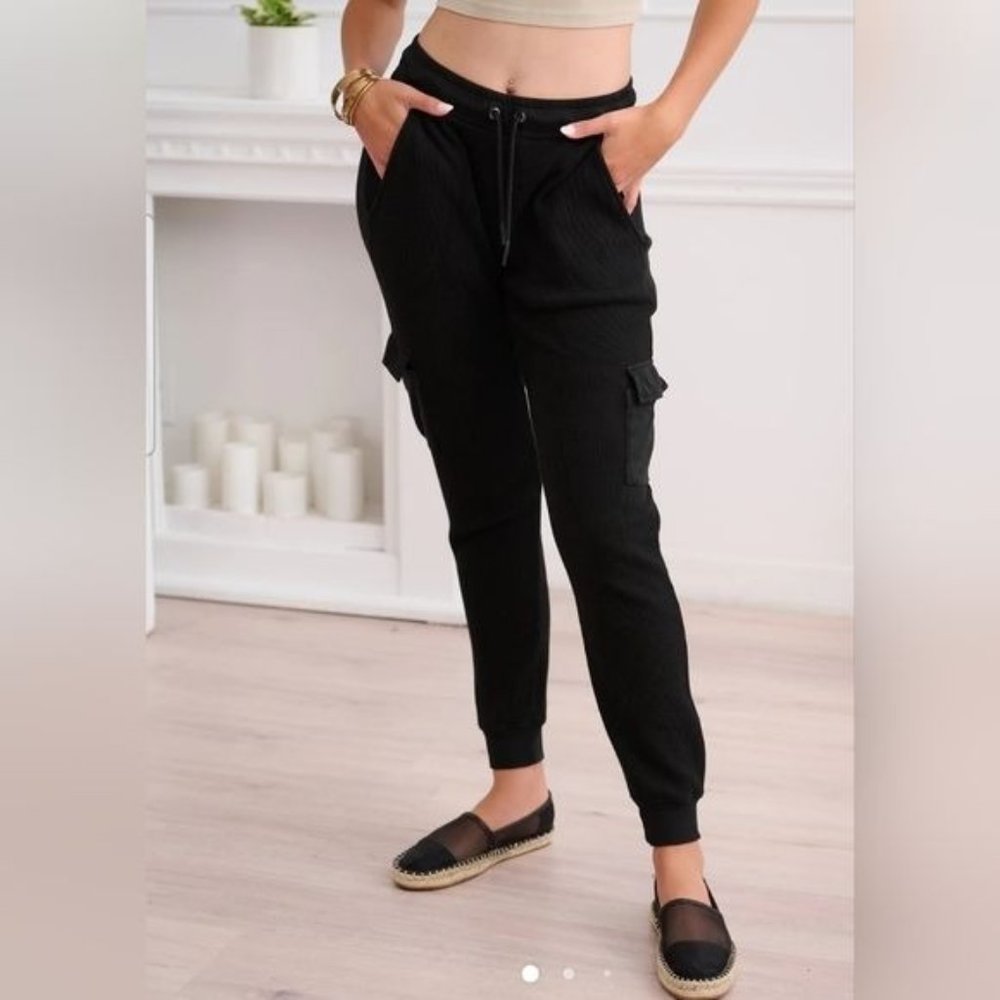 New Look black Cargo pant size M